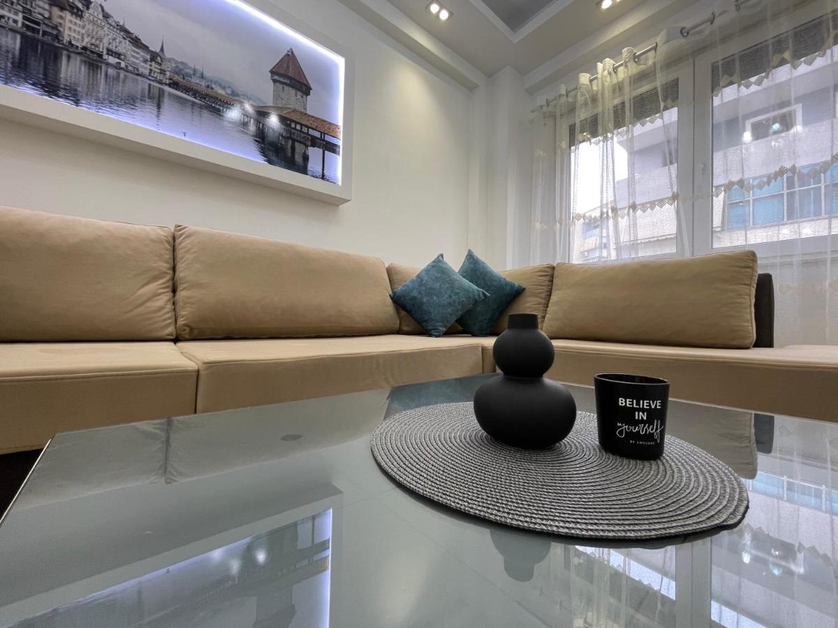 Tirana New Bazaar-Apartment 2 Екстер'єр фото